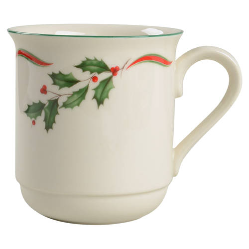 Country Holly Mug