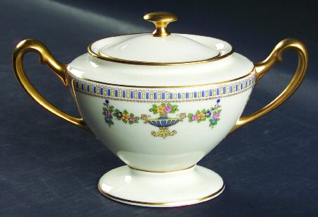 Colonial Sugar Bowl & Lid