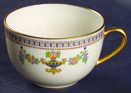 Colonial Flat Cup