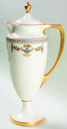 Colonial Chocolate Pot & Lid