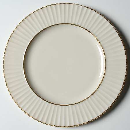Colonnade Gold Luncheon Plate