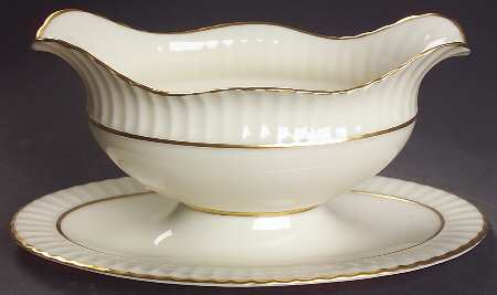 Colonnade Gold Gravy Boat with Attached Underplate