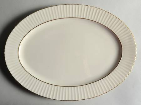 Colonnade Gold 16" Oval Serving Platter