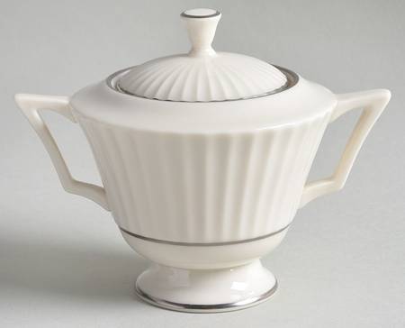 Colonnade Platinum Sugar Bowl & Lid