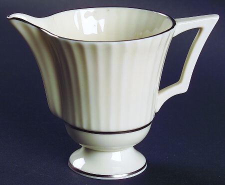 Colonnade Platinum Creamer
