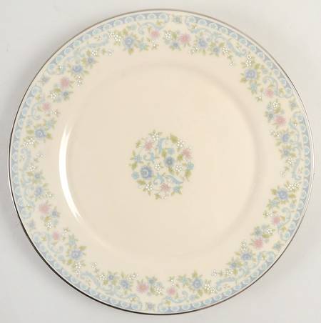 Columbine Dinner Plate