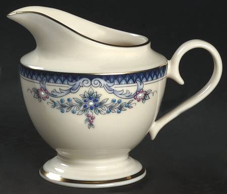 Columbia Creamer