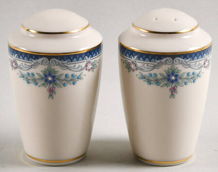 Columbia Salt & Pepper Set