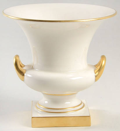 Colonial White 5" Urn Shaped Vase