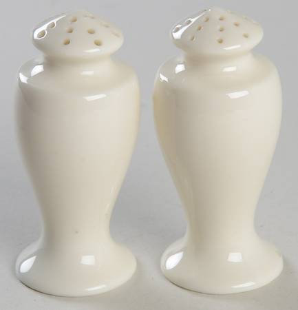 Colonial White Salt & Pepper Set