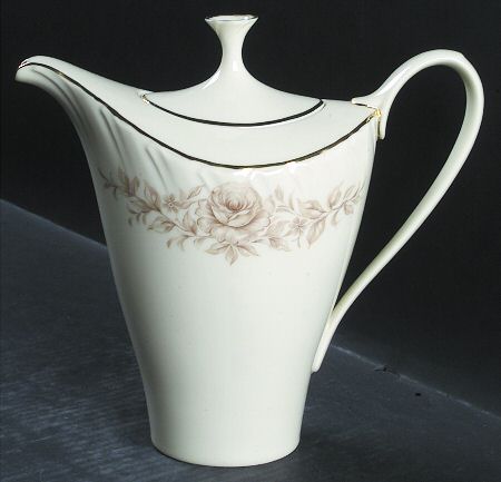 Coquette Coffee Pot & Lid