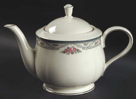 Country Romance Teapot & Lid