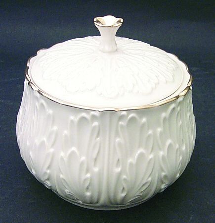 Cottage (Giftware, Gold Trim) Candy Jar & Lid