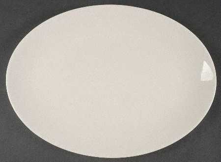 Coupe Off White 13" Oval Serving Platter