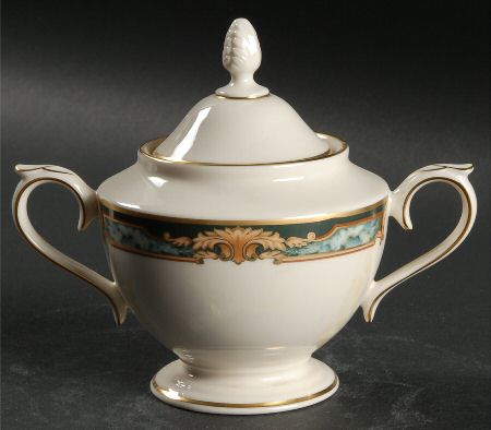 Crestwood Sugar Bowl & Lid
