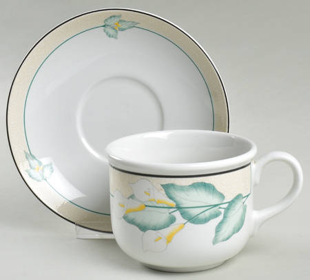 Dancing Lilies Flat Cup & Saucer Set