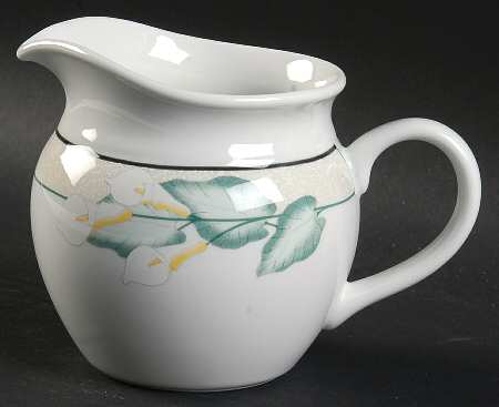 Dancing Lilies Creamer