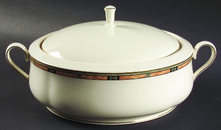 Desert Jewel Round Covered Vegetable