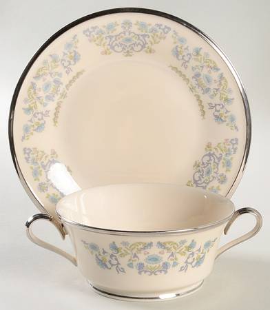 Desire Footed Cream Soup & Dessert Plate/Saucer Set