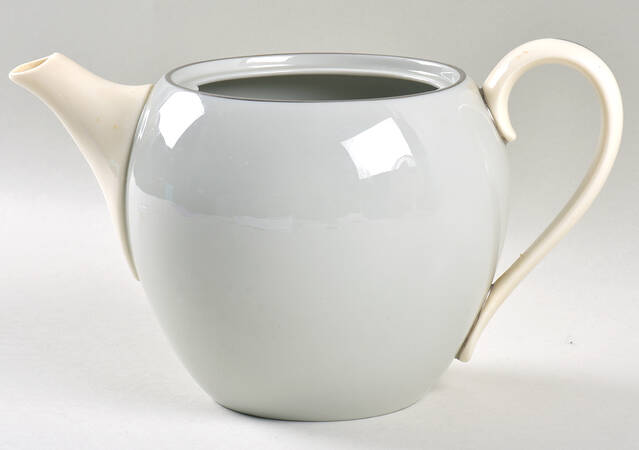 Dubarry Gray Teapot No Lid