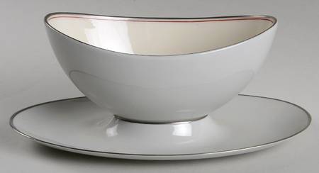 Dubarry Gray Gravy Boat with Attached Underplate