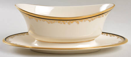 Eclipse Gravy Boat with Attached Underplate