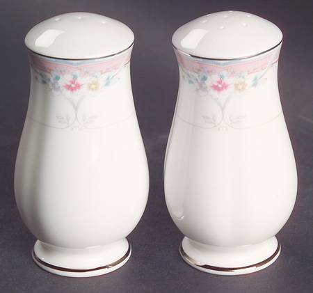 Emily Salt & Pepper Set