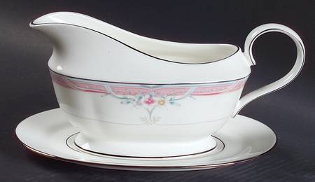 Emily Gravy Boat & Underplate by Lenox