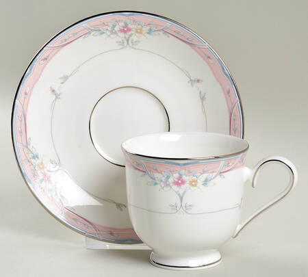 Emily Footed Cup & Saucer Set