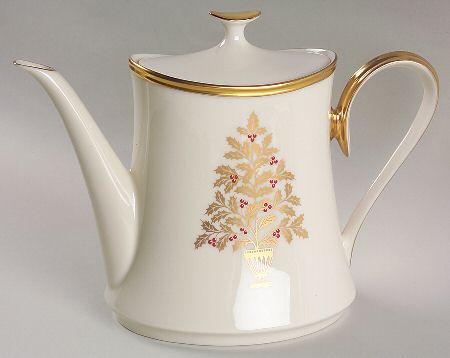 Eternal Christmas Tea/Coffee Pot & Lid by Lenox