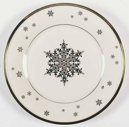 Eternal Christmas Accent Luncheon Plate