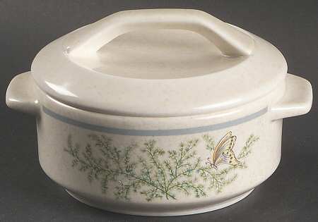 Fancy Free Individual Casserole & Lid