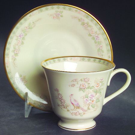 Fair Isle Footed Cup & Saucer Set