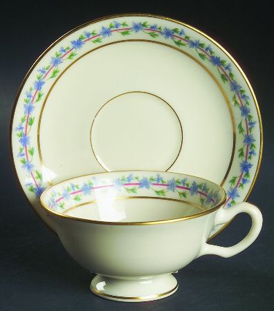 Fairmount Footed Cup & Saucer Set