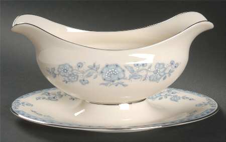 Fanciful Gravy Boat with Attached Underplate