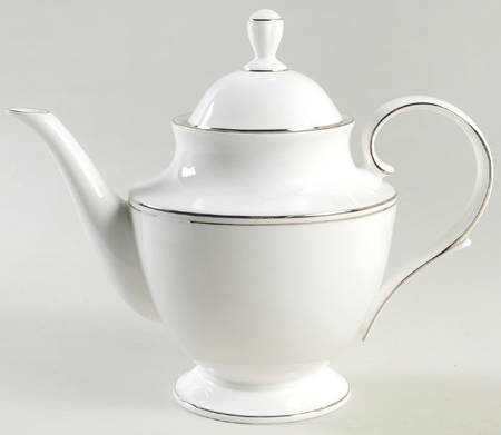 Federal Platinum Teapot & Lid