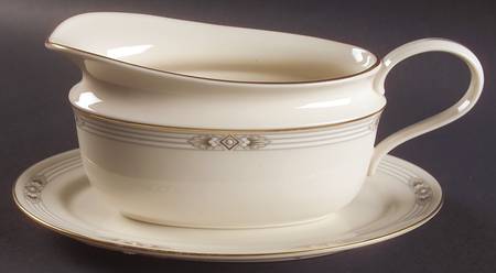 Firelight Gravy Boat & Underplate/Relish
