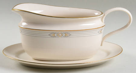 Firelight Gravy Boat & Underplate/Relish
