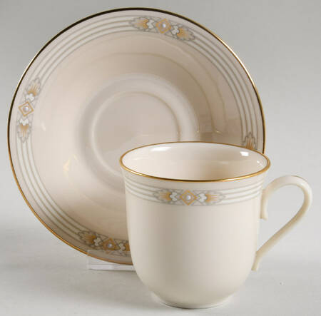 Firelight Flat Cup & Saucer Set