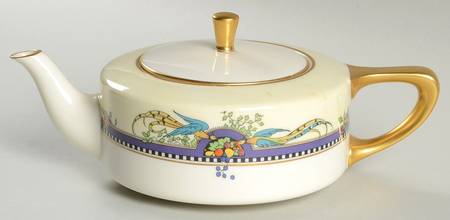 Florida Shape 1690 Teapot & Lid