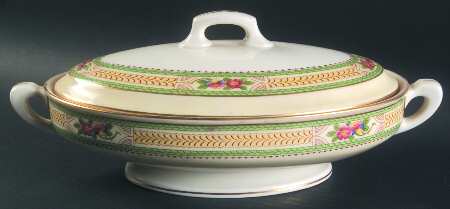Floralia (Green Yellow Wreath) Oval Covered Vegetable
