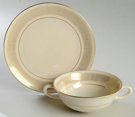 Flourish Flat Cream Soup Bowl & Saucer Set