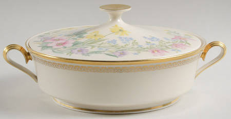 Flower Song Round Covered Vegetable