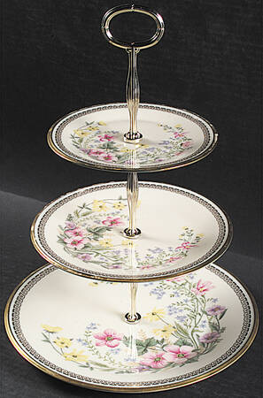 Flower Song 13 7/8"-14 1/4" 3-Tiered Serving Tray(DP,SP,BB) HC
