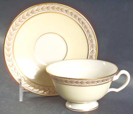 Fontaine Cream (Gold Trim) Footed Cup & Saucer Set