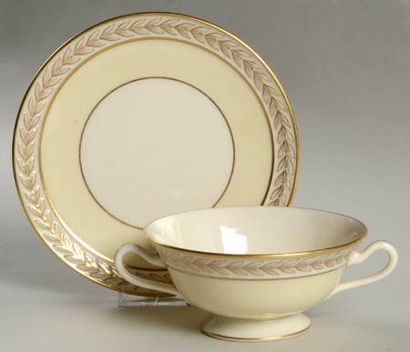 Fontaine Cream (Gold Trim) Footed Cream Soup Bowl & Saucer Set