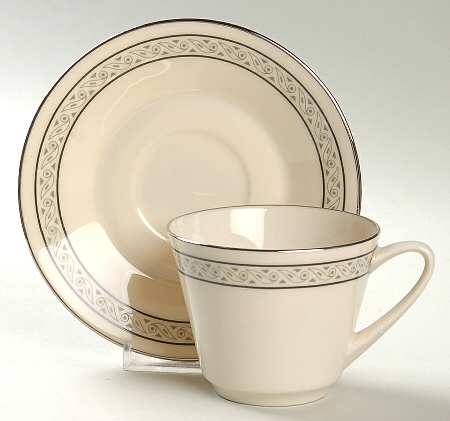 Futura Flat Cup & Saucer Set