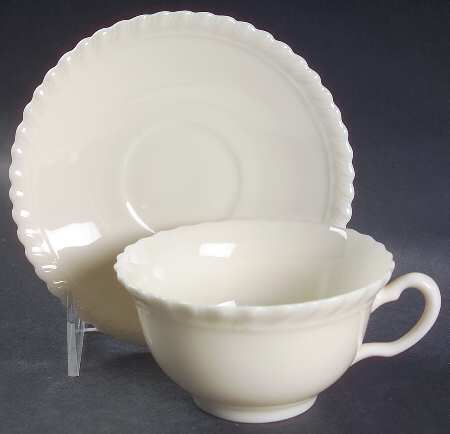 Gadroon Off White Flat Cup & Saucer Set