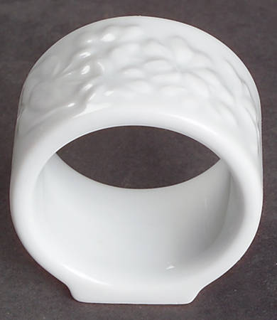 Garden Vines Napkin Ring