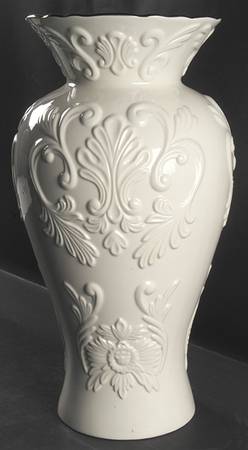 Georgian Collection (Giftware) 15" Vase
